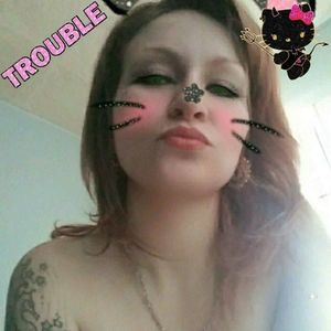 Meet your Posher, Crystal